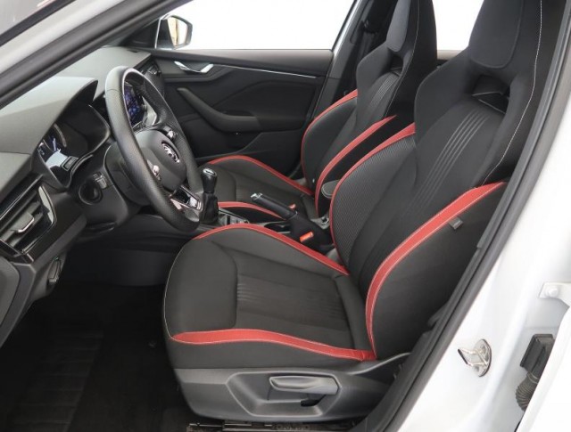 Škoda Kamiq  1.5 TSI Monte Carlo