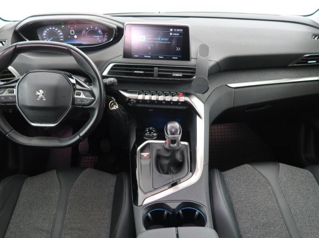 Peugeot 5008  PureTech 130 Allure