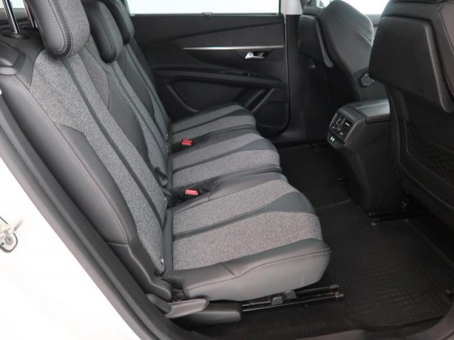 Peugeot 5008  PureTech 130 Allure
