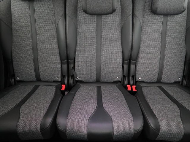 Peugeot 5008  PureTech 130 Allure