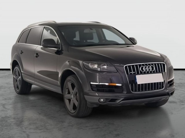 Audi Q7  3.0 TDI 