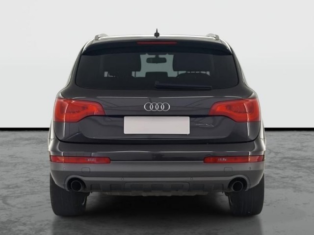 Audi Q7  3.0 TDI 