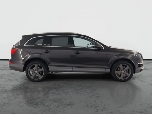 Audi Q7  3.0 TDI 