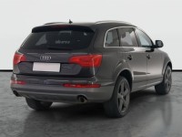 Audi Q7  3.0 TDI 