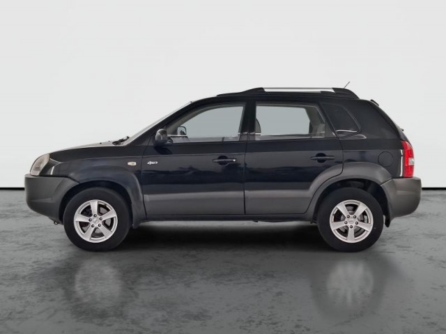 Hyundai Tucson  2.0 i 