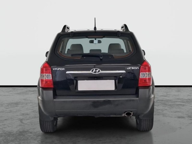 Hyundai Tucson  2.0 i 