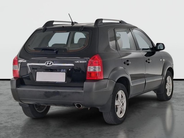 Hyundai Tucson  2.0 i 