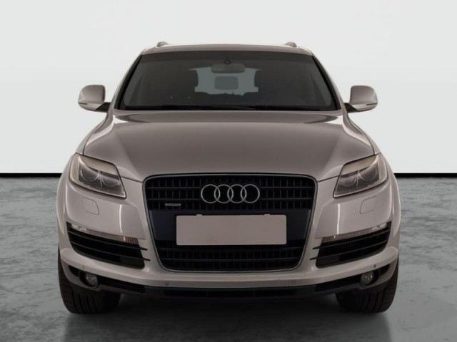 Audi Q7  3.0 TDI 