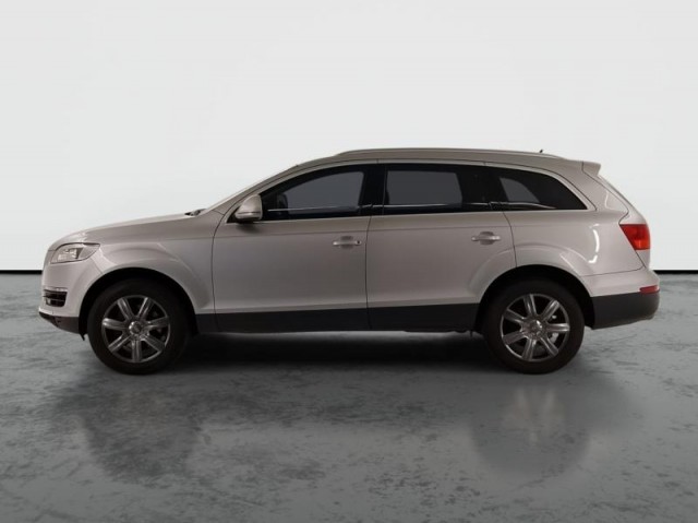 Audi Q7  3.0 TDI 