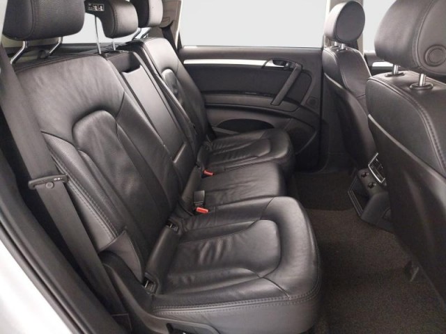 Audi Q7  3.0 TDI 