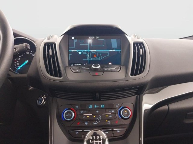 Ford Kuga  1.5 EcoBoost Titanium