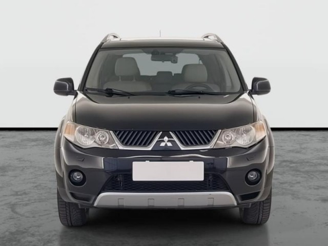 Mitsubishi Outlander  2.4 MIVEC 