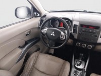 Mitsubishi Outlander  2.4 MIVEC 