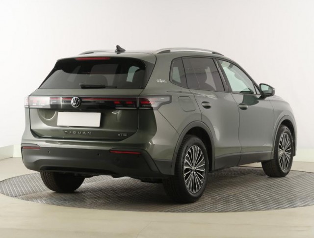 Volkswagen Tiguan  1.5 eTSI Life