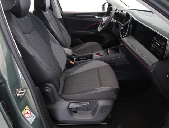 Volkswagen Tiguan  1.5 eTSI Life