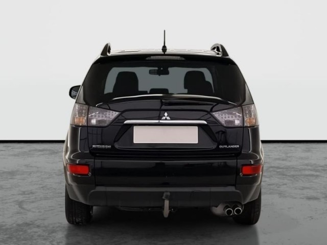 Mitsubishi Outlander  2.2 DI-D 