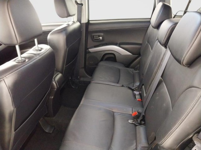 Mitsubishi Outlander  2.2 DI-D 