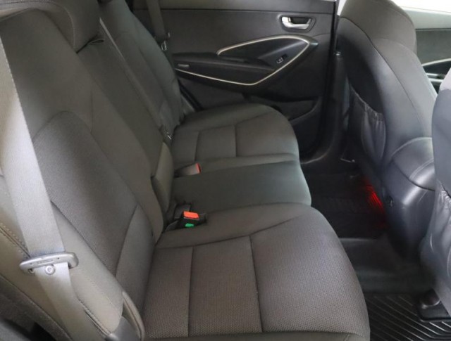 Hyundai Santa Fe  2.4 GDI 