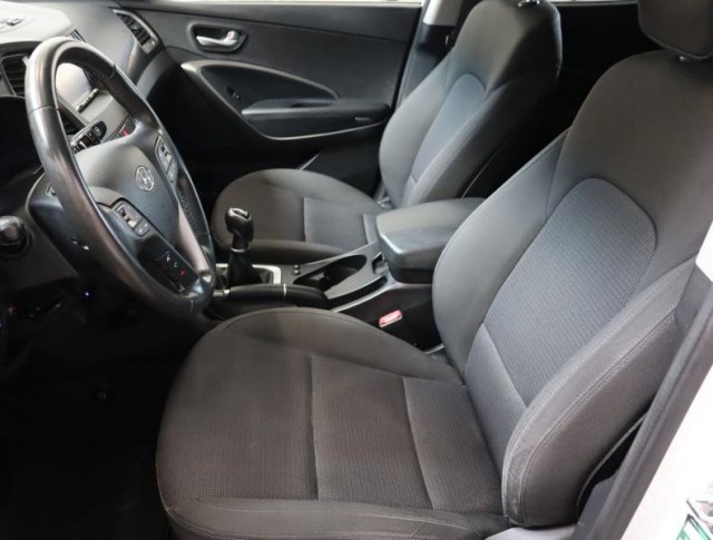 Hyundai Santa Fe  2.4 GDI 