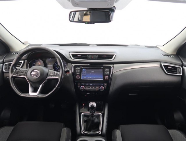 Nissan Qashqai  1.6 DIG-T 