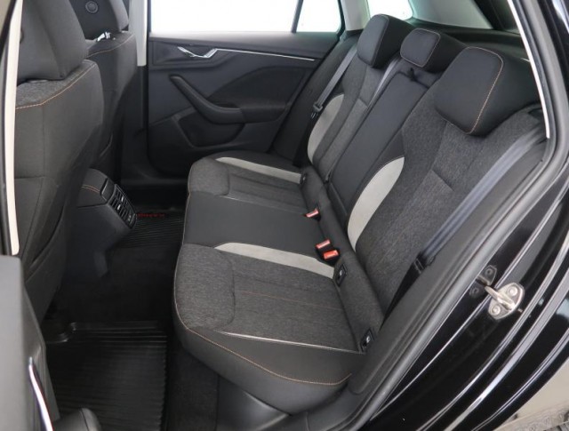 Škoda Kamiq  1.5 TSI Style