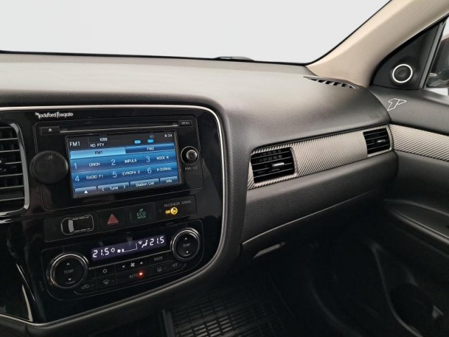 Mitsubishi Outlander  2.2 DI-D 