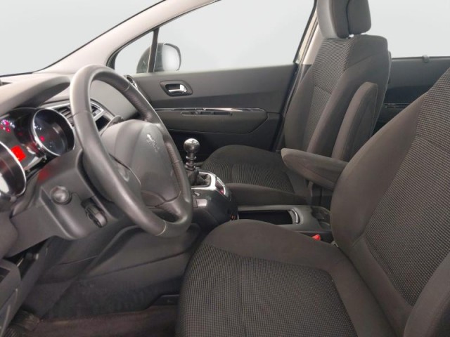 Peugeot 5008  1.6 HDi Active