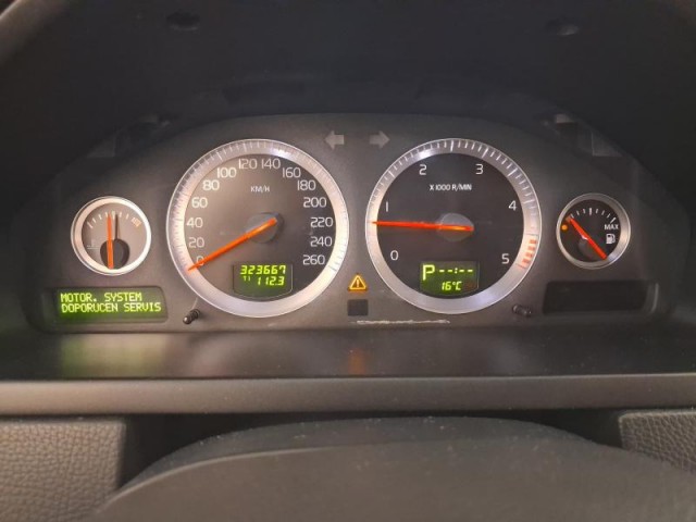 Volvo XC90  D5 