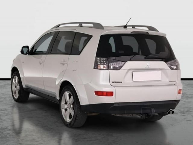 Mitsubishi Outlander  2.0 DI-D 