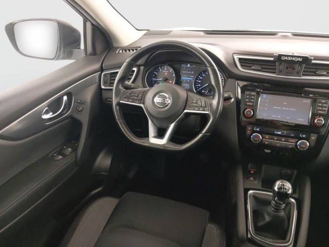 Nissan Qashqai  1.2 DIG-T N-Connecta