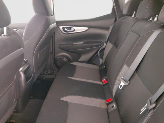 Nissan Qashqai  1.2 DIG-T N-Connecta