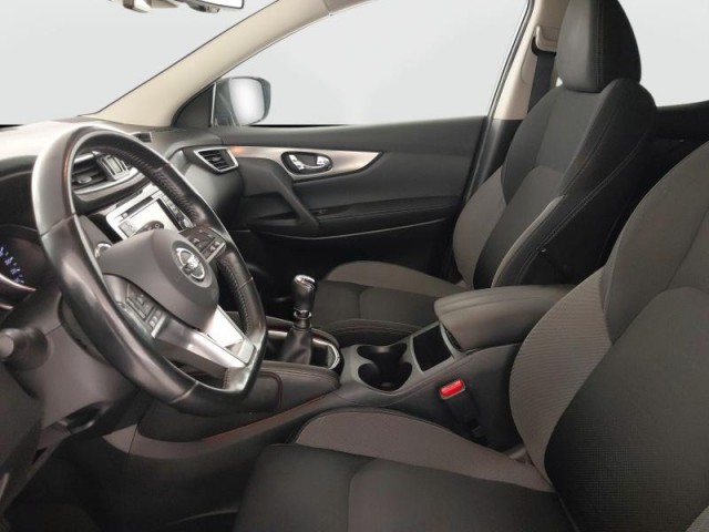 Nissan Qashqai  1.2 DIG-T N-Connecta