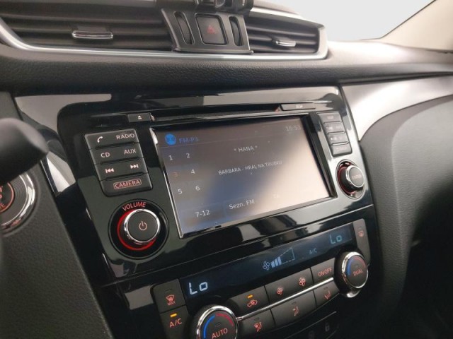 Nissan Qashqai  1.2 DIG-T N-Connecta