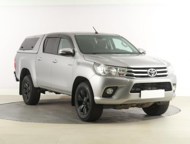 Toyota Hilux  2.4 D-4D 
