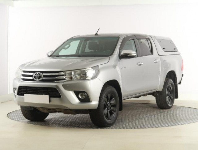 Toyota Hilux  2.4 D-4D 