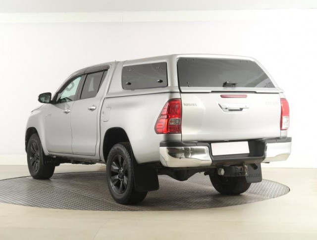 Toyota Hilux  2.4 D-4D 
