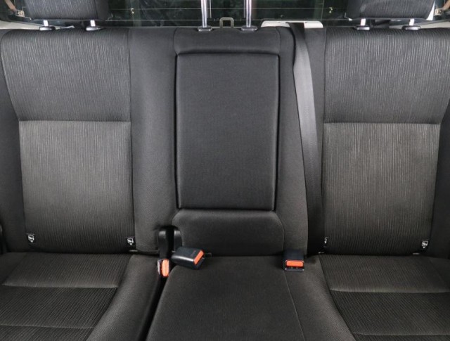 Toyota Hilux  2.4 D-4D 