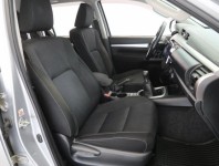 Toyota Hilux  2.4 D-4D 