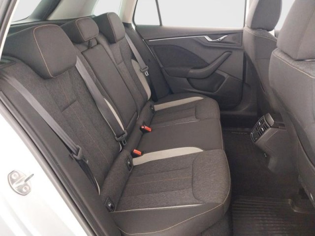 Škoda Kamiq  1.0 TSI Style Plus