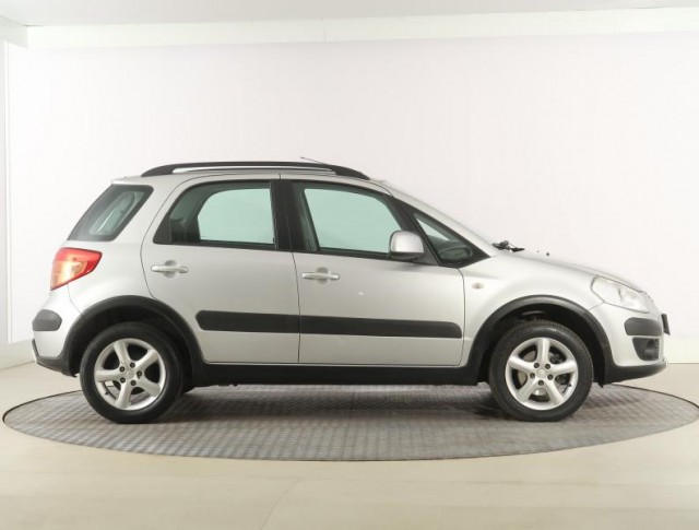 Suzuki SX4  1.6 VVT 