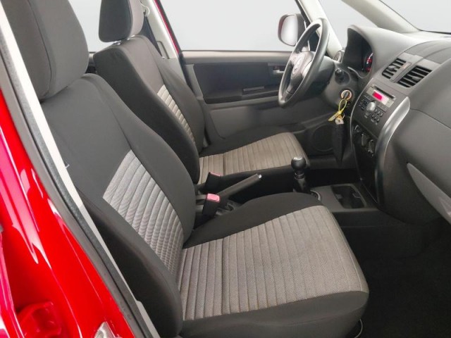 Suzuki SX4  1.5 VVT 