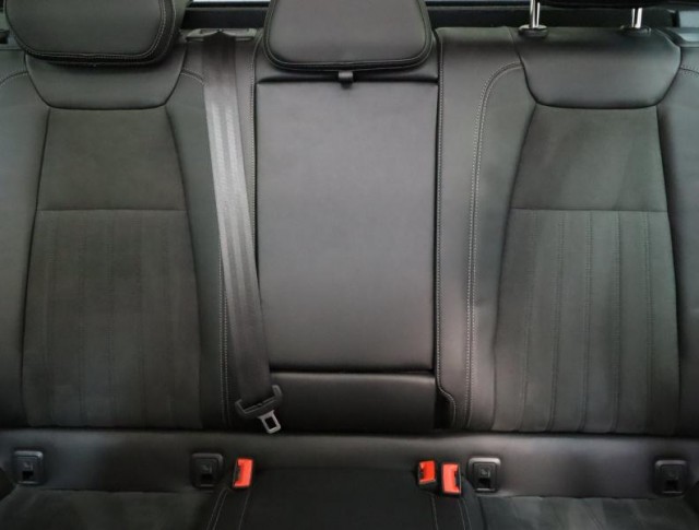 Škoda Karoq  2.0 TDI Scout