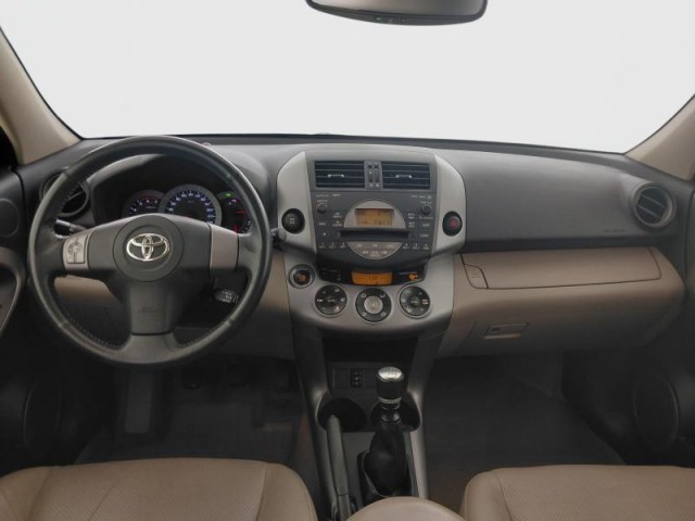 Toyota RAV 4  2.2 D-CAT 
