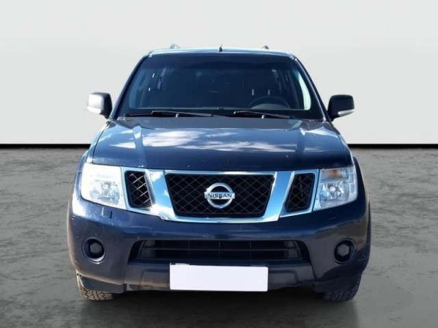 Nissan Navara  2.5 D 
