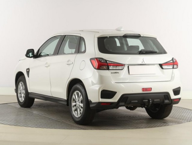 Mitsubishi ASX  2.0 MIVEC Invite