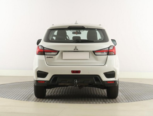 Mitsubishi ASX  2.0 MIVEC Invite