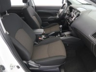 Mitsubishi ASX  2.0 MIVEC Invite