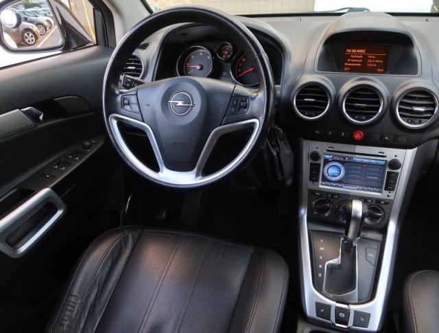 Opel Antara  2.2 CDTI 