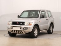 Mitsubishi Pajero  3.2 DI-D 