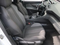 Peugeot 3008  1.2 PureTech 